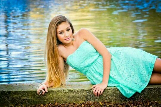 vickyyyy___'s profile picture. life is great