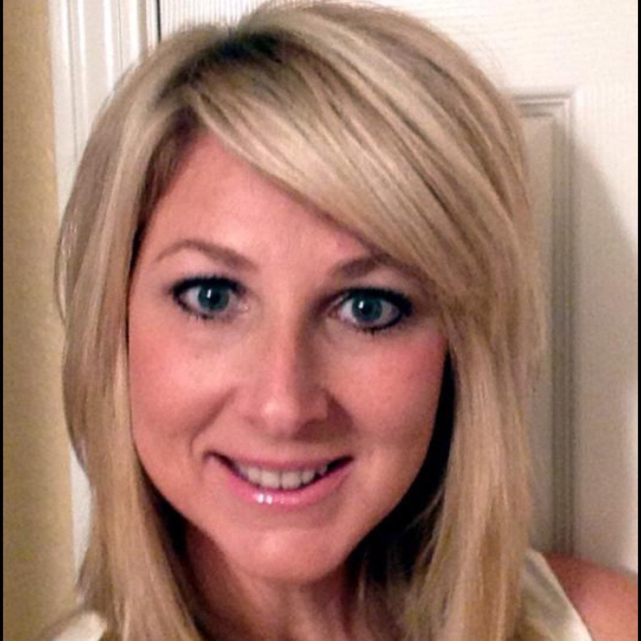 Love God & my family. Positive, encourager, think outside of box. Run nonprofit for foster care. PR, media training, org communication, strategic planning.