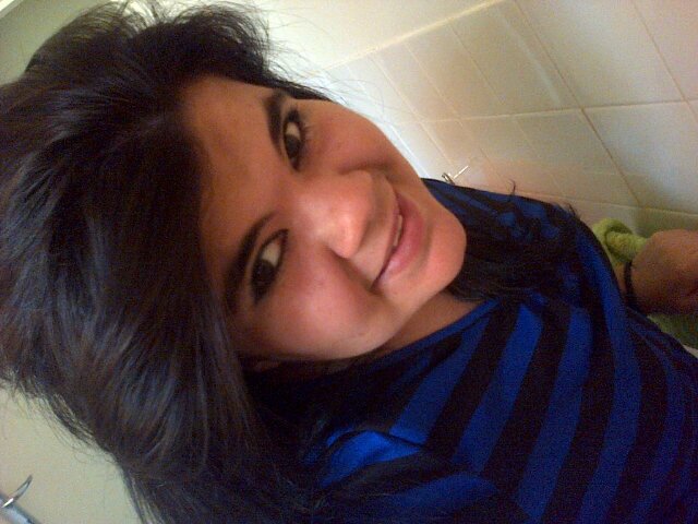 I'm me with or with out your approval it is not needed;)oh and I'm ♡Ǧ̩̥ά̲̣̥γ̥♡ that's my choice