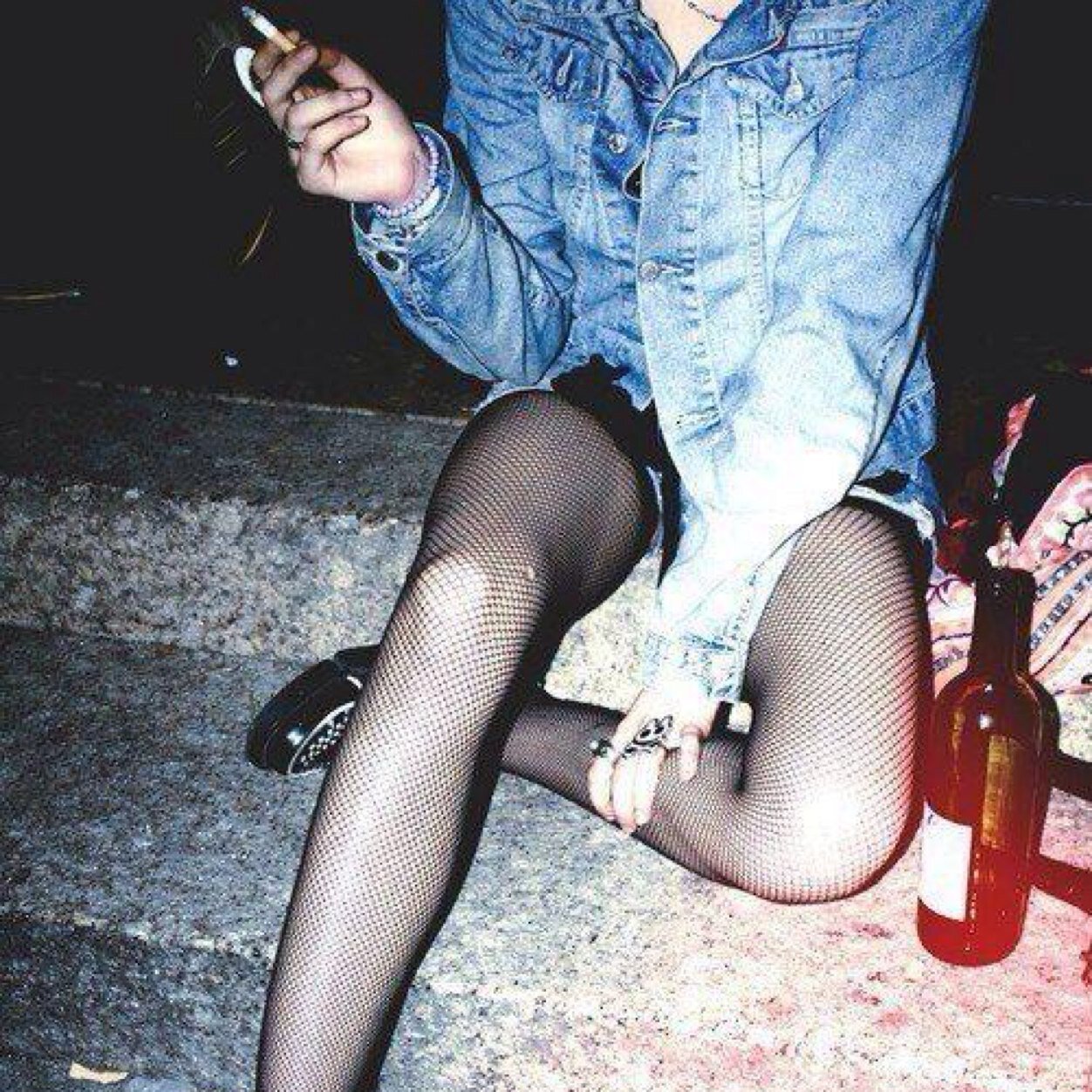 you'll have to excuse me, im a blonde. i like to keep it simple. small town but we be steady mobbin. oh yeah i like to get high too. #TheFamily #WGGW
