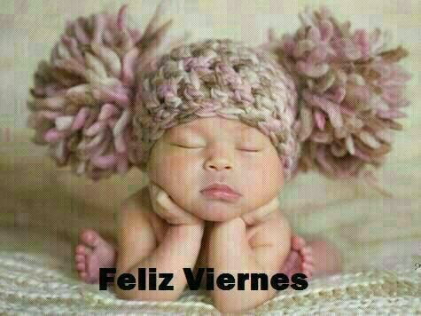 r_rosall's profile picture. Profesora de Economía