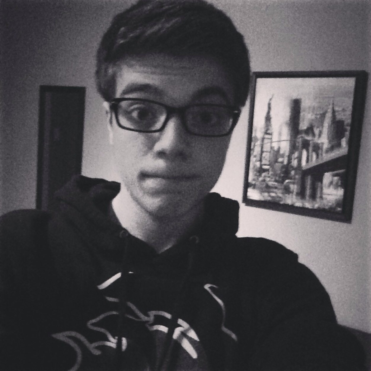 Follow me, I follow back!