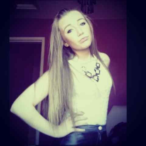 2a6b7cb3    @megquirk'♥