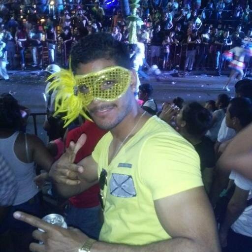 fer_zamora7's profile picture. No hay vida sin filosofía, sin la razon de mi yo como ser autónomo y único.