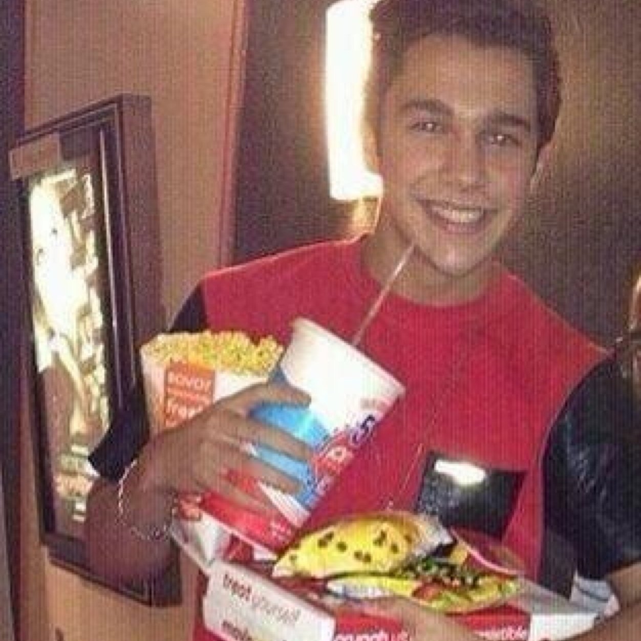 Well congrats on your free follow❘Dont follow back, follow me back on @Morelikemangos ↓also follow me on instagram↓ http://t.co/z21aOMZlxx