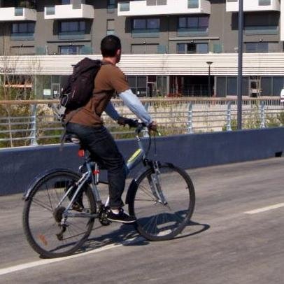 #Maitrisedelenergie #Environnement #Bâtiment #EnR #Montpellier 🚴‍♂️
 Vélotaffeur