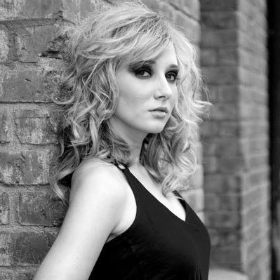 AmberSkkyy's profile picture. You should follow me!  I'm always travelling and take the coolest pictures!