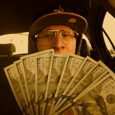 JMichaelBringz3's profile picture. YOUNG G DROPPED TO EARTH N $TARTED PEEPIN THE JEWEL$ IN THI$ LOST WORLD WE LIVE IN. I LOVE GOD & MY GIRL & MY FAM WORLDWIDE. LET$ GET THI$ MONEY!!! KEEP IT 1000