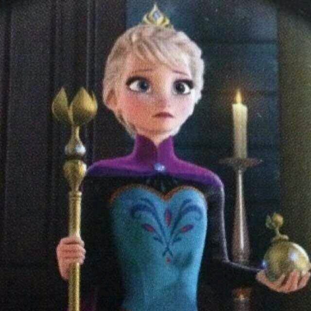 I am the winter queen. I freeze stuff.   But most of all.... I'm by myself. #single