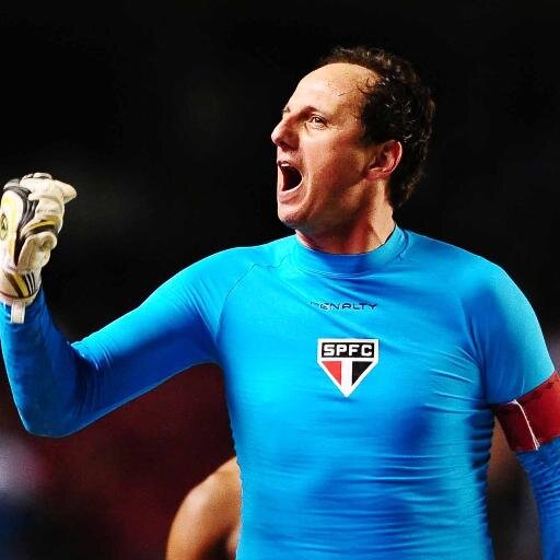 É fácil de explicar, não precisa dizer tanto, eu visto a camisa do São Paulo, pois eu amo esse manto. Desde: 04.01.13