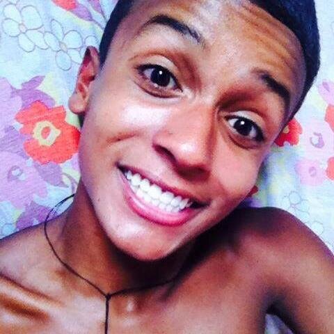 ㅤ $ ㅤ ㅤ ㅤ ㅤ ㅤ ㅤ ㅤ ㅤ{...} falam que eu sou #Chato e #Ignorante e sou mesmo; u.u não nasci pra te agradar então não vem me criticar; f' ™
