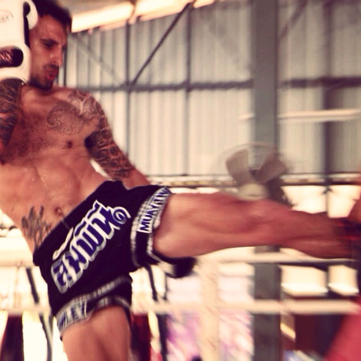 GioNonoy's profile picture. 