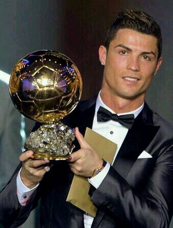 ‏هلالي دورتموندي مدريدي باريسي ليفربولي