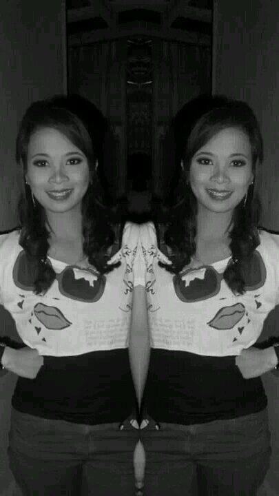 follow me and ill follow you back :*