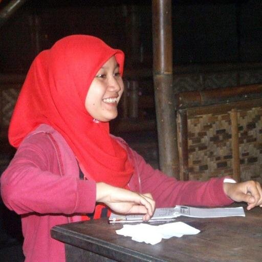suka yang simple-simple ajaa lah :)