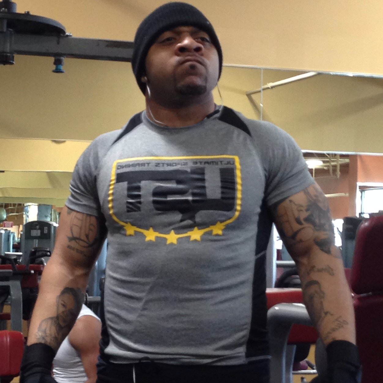 We help athletes of all ages challenge themselves daily to reach new levels if performance. Through education, dedication, and support we encourage success