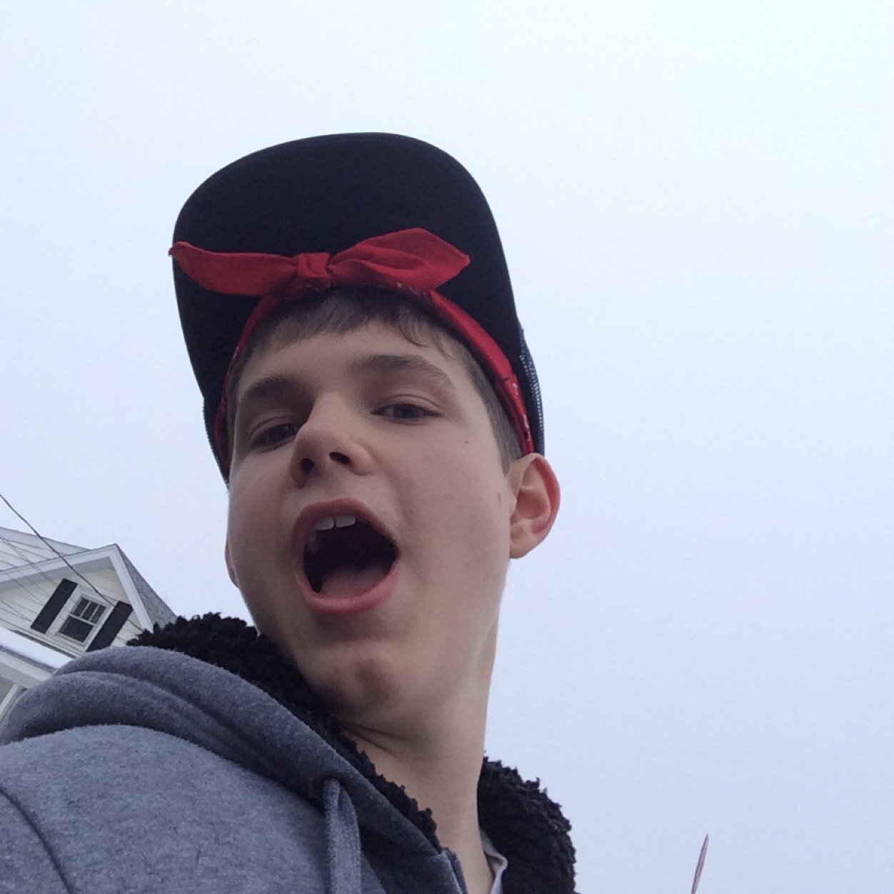 coldwell_b's profile picture. Hey , i love too play video games & really love snowboarding , & i like to scoot&bmx pce out!