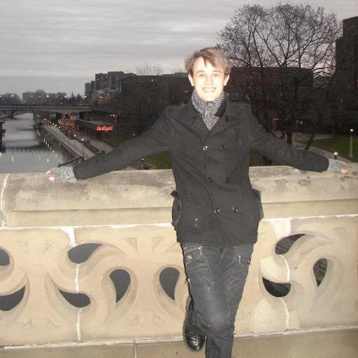 OttawaU Law student. Follow me on Instagram @theggboi