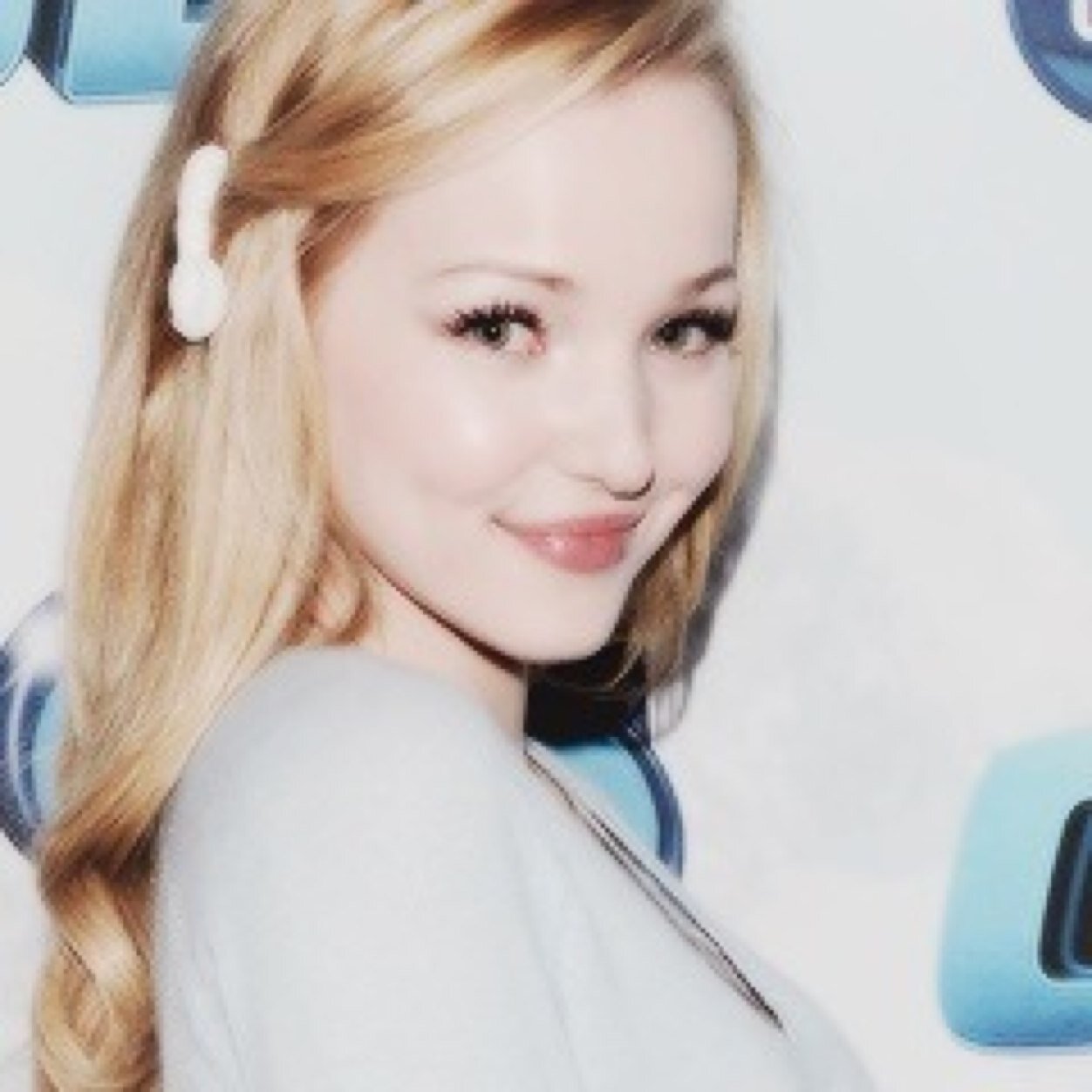 basically all i think about is dove cameron ✿