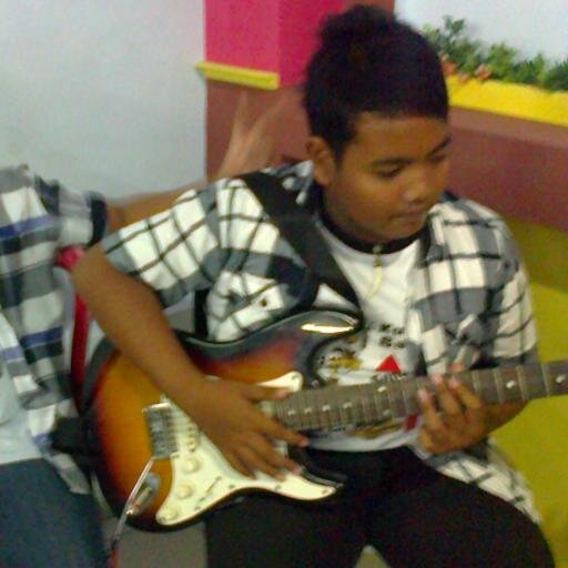 y_bimantara27's profile picture. † FOLLOW JESUS CHRIST FOREVER † // I Like Music & Game Online // Personnel in Marturia Band // Followback ? Just Menstion :D // Junior High School 5 Kediri