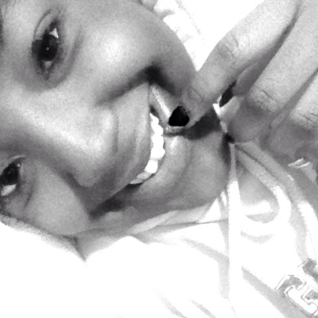 MaeXno's profile picture. 