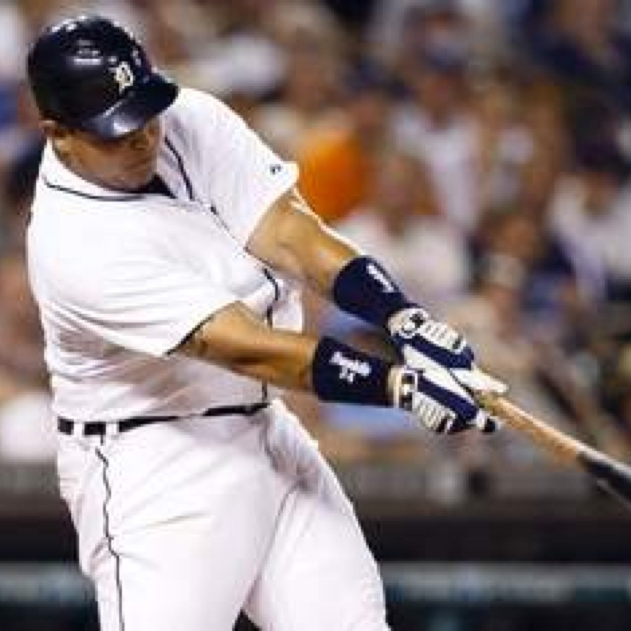 luisbriones1998's profile picture. ⚾Biesbol is life⚾ I just want to succed in life and be something