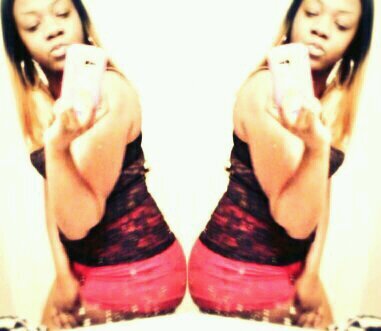 Dont Mind Getting My Hands Dirty Tripl3DDDRaised #StayReady#TeamMommy#TeamCowboys#TeamDarkSkinnn#Cutie#Vampin#TeamTooMuch