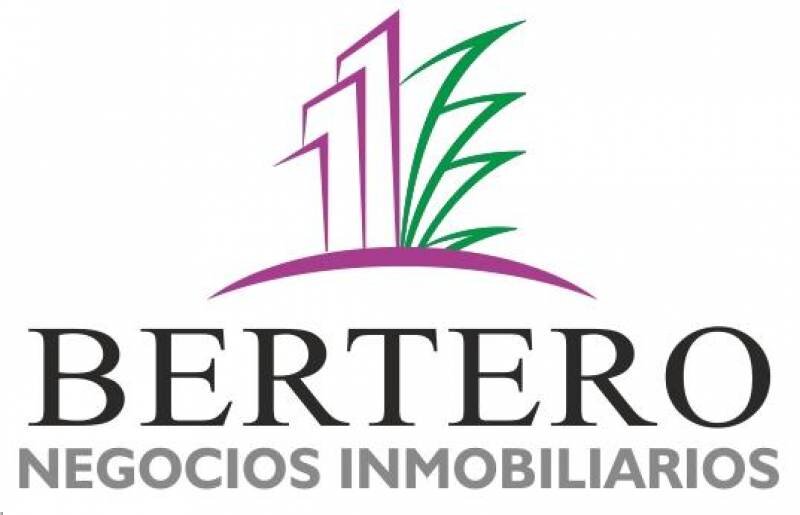 En la actividad inmobiliaria toda la familia.