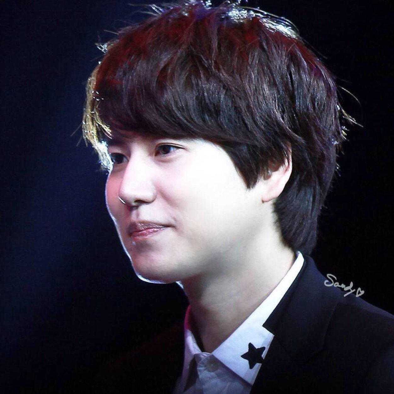 W&K เราใช้ @NamzzCh ถาวรเเล้วนะ