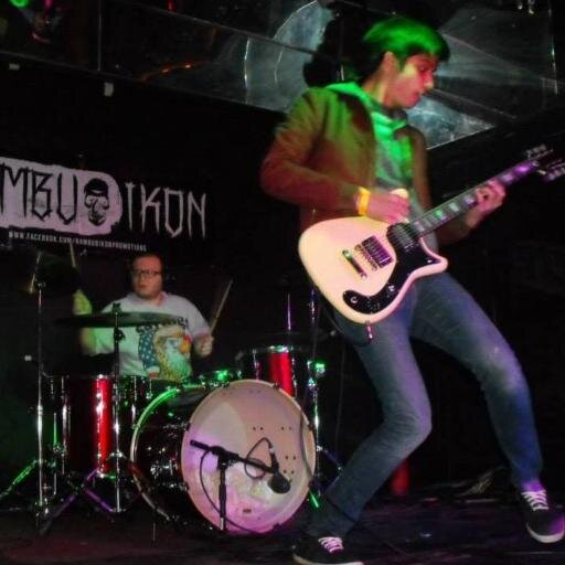 Power-pop duo from CT & RI!