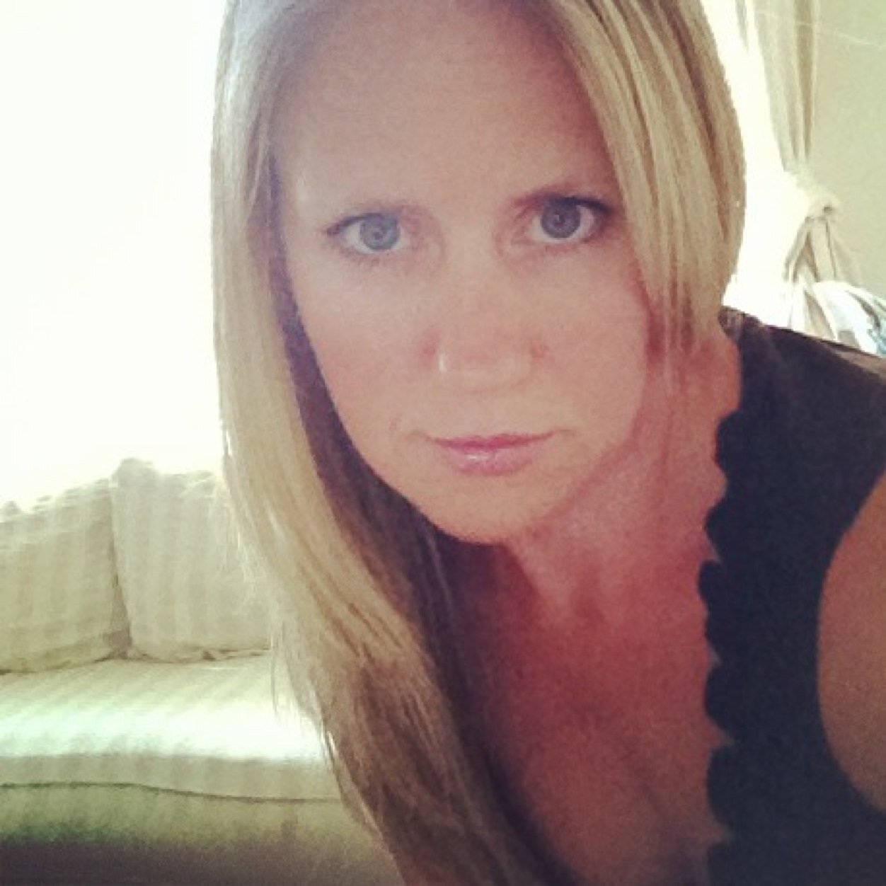 educator, wife and step-mommy, Canucks fan4ever🏒Go Yankees⚾️ lax fan, high heels or sneakers, work hard, play harder