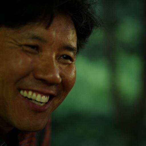 wd7459's profile picture. 시인/ (전)한국작가회의 감사, (전)연대활동위원장,
시집으로 '그리운 흙'(시인사,1988)/ '귀뚜라미 생포작전'(푸른사상사,2011)/'마부'(실천문학사,2017)/
건설기계자영업.
생명은 아무 것도 하찮은 것이 없다! 
모든 생명들의 조화로운 삶을 위하여!