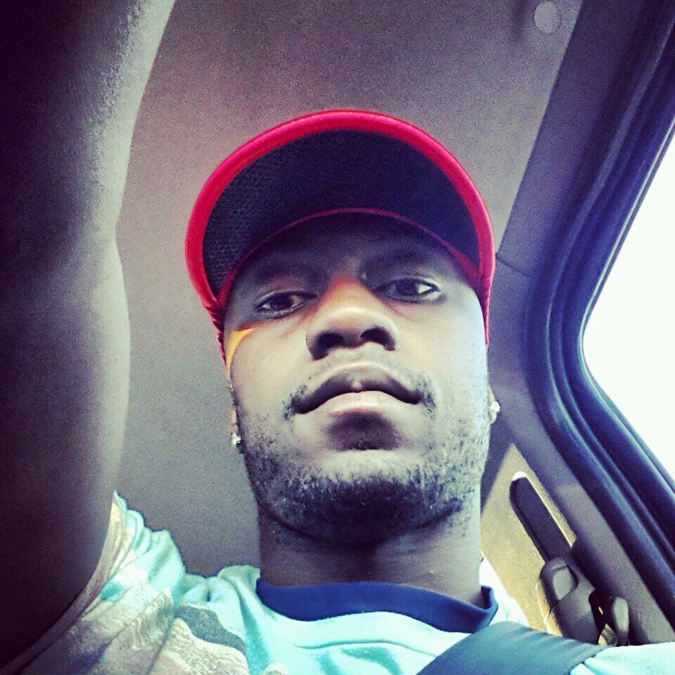 JoLiveOn's profile picture. Humble