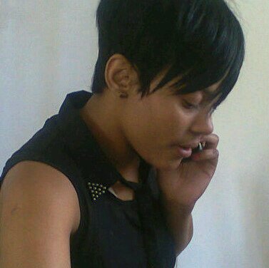 I love dick!!!☺!!Find me on FB Cynthia Jones!Real Madrid ♥