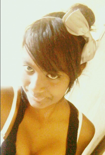 Probably thee most craziest girl you'll ever come across lol