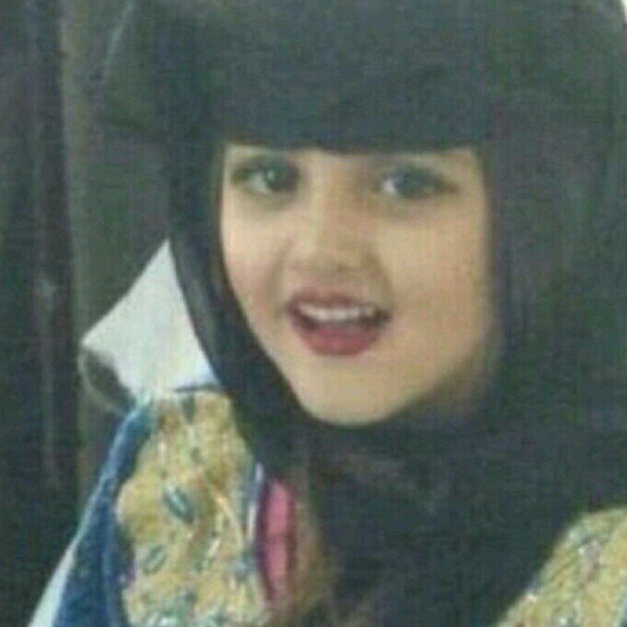 سبحانك اللهم وبحمدك ، أشهد أن لا إله إلا أنت ، أستغفرك وأتوب إليك .