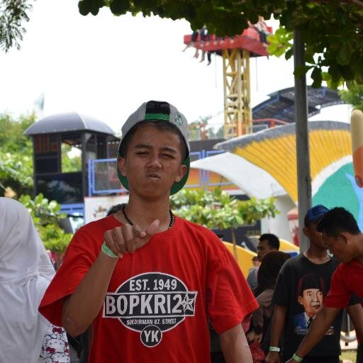 SMA BOPKRI 2 http://t.co/HjW9roy75u