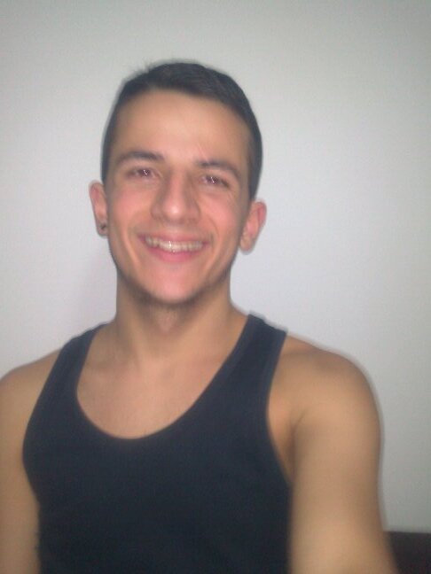 _Anemia's profile picture. WHAT STUPID POEM COULD FIX THIS HOME? I would read it everyday...
http://t.co/Ga5AdDIf