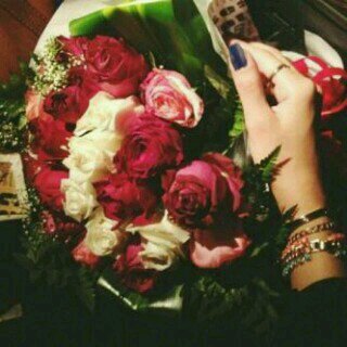 أنّآ فْتْآﮩ أحْبِ حْيآتْي وأحْبِ ﻛَوريآآ ``♥``
