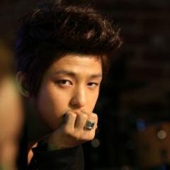 Kim Kibum ตัวแทนของ @ikmubmik ยินดีที่ได้รู้จักครับ ผมไม่ง่ายนะ ทักมาเถอะครับ ขอบคุณที่รักกัน ^^ #BOoMthFam