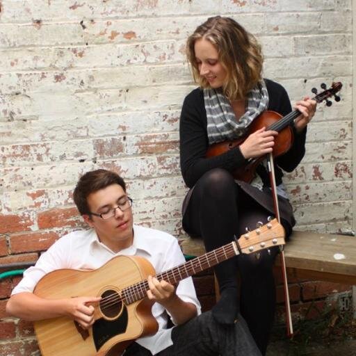 The Raglins are a duo dedicated to playing traditional Australian folk songs and ballads.