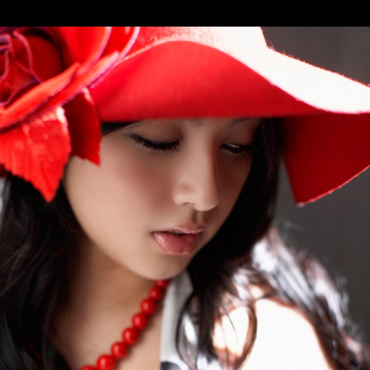 We are from tokyo. We deal most of the vintage and classic goods, branded goods etc... Let us serve you
