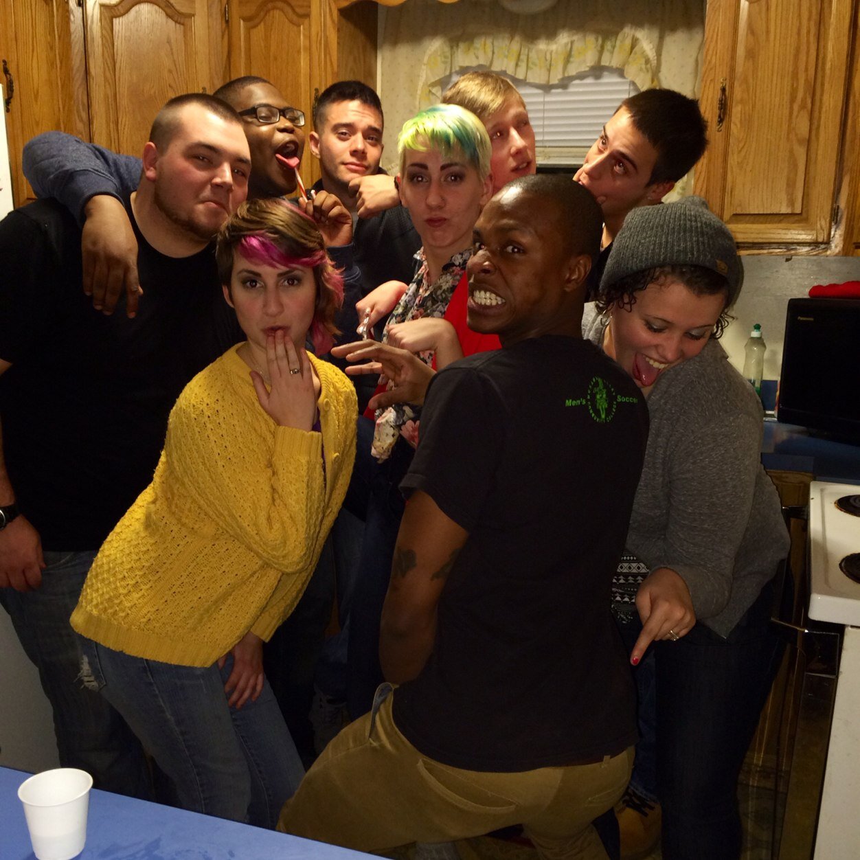 OmS303's profile picture. Growing up never sounded that good but i have alot of wants