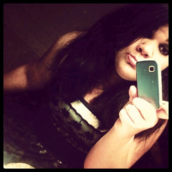 Imperfeita  (: