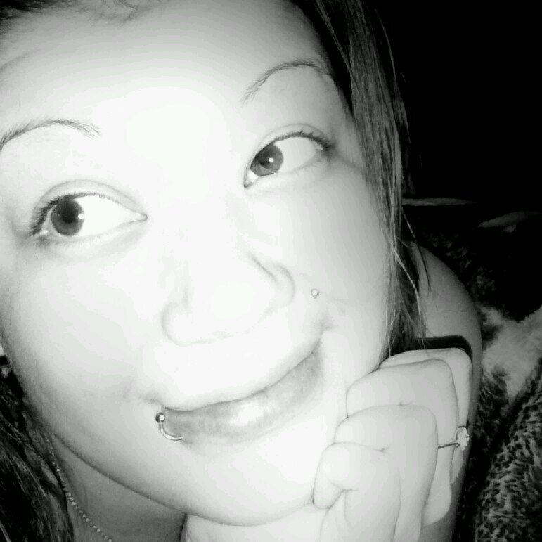 im an open, loud, blunt, proud mom. I dont take crap from anyone. Im very poetic and loving. Love to draw, sketch, and write.