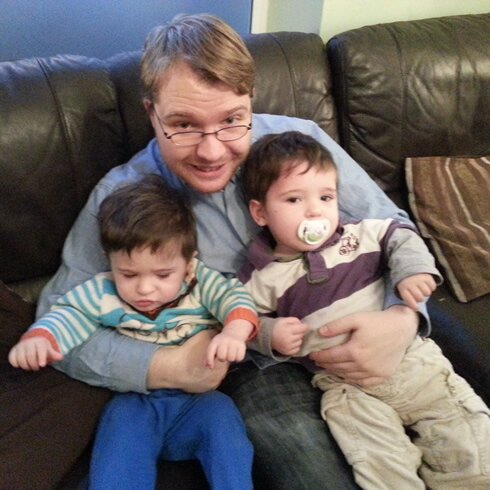 Owner of @SemiPreciousUK beads store and @Mul2plyGames games studio; boyfriend of the lovely @SparkysGirl and Daddy Pig of preemie twins Ethan and Theo!