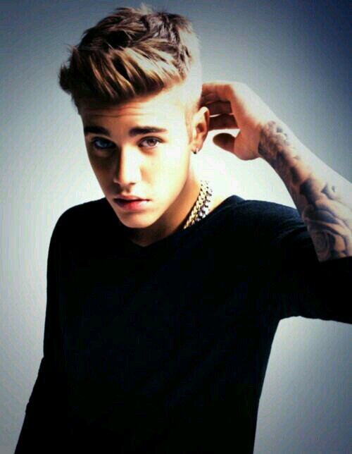¿Justin Bieber? la razon de nuestra sonrisa. ¿Su sonrisa? enamora. Beliebers forever♥