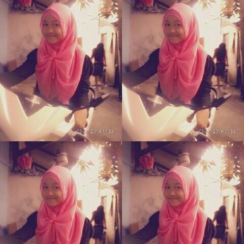 I LOVE MY GOD IS ALLAH and MY PERENTS THE  ALL MY FAMILY :* BECAUSE THEY ALWAYS BE THERE WHEN MY HARD AND HAPPY ~_o