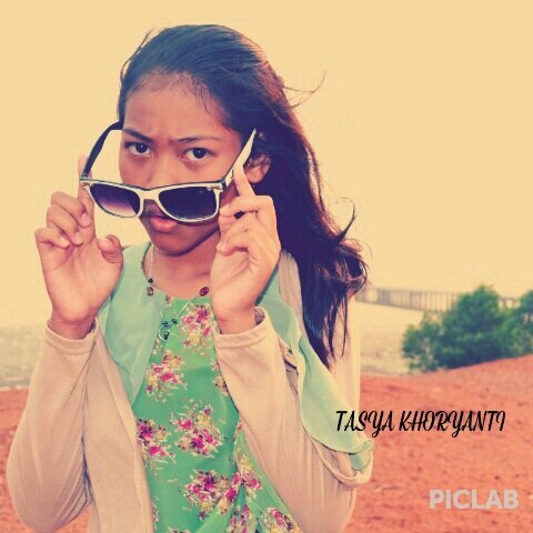 1Tasyasitorus's profile picture. Pin:74B1EEBE