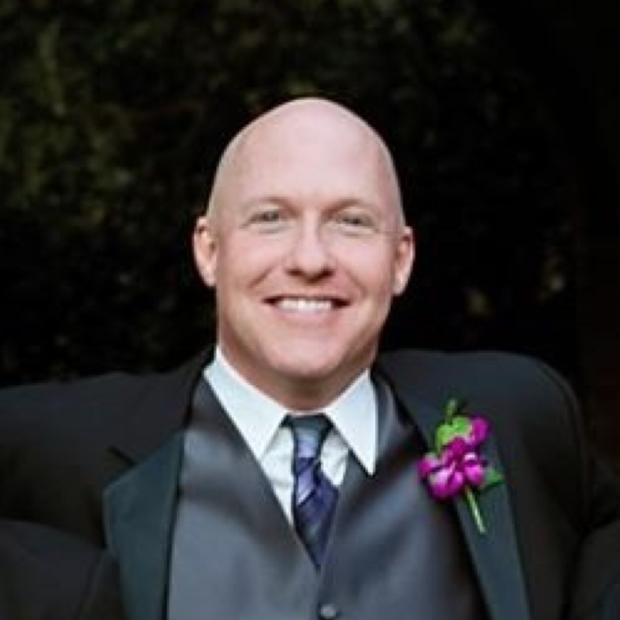 Director of Client Services at https://t.co/wiMHY3Yq36 Passionate about traveling the world & helping my community. Most amazing wife!! God has blessed me.